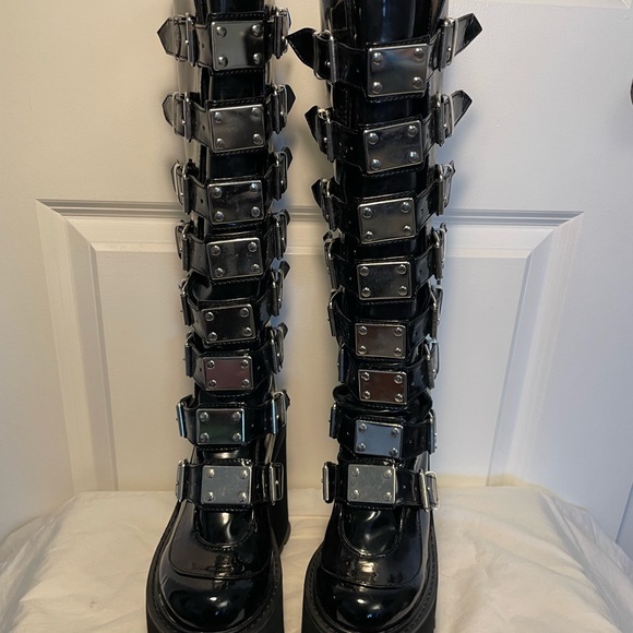 DEMONIA SWING-815 PATENT VEGAN BLACK PLATFORM BOOTS - Picture 2 of 12